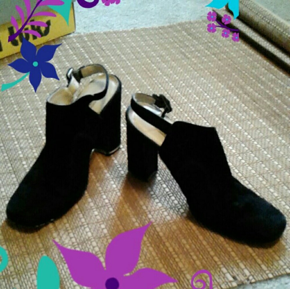 Designer Suede Slingbacks 3"